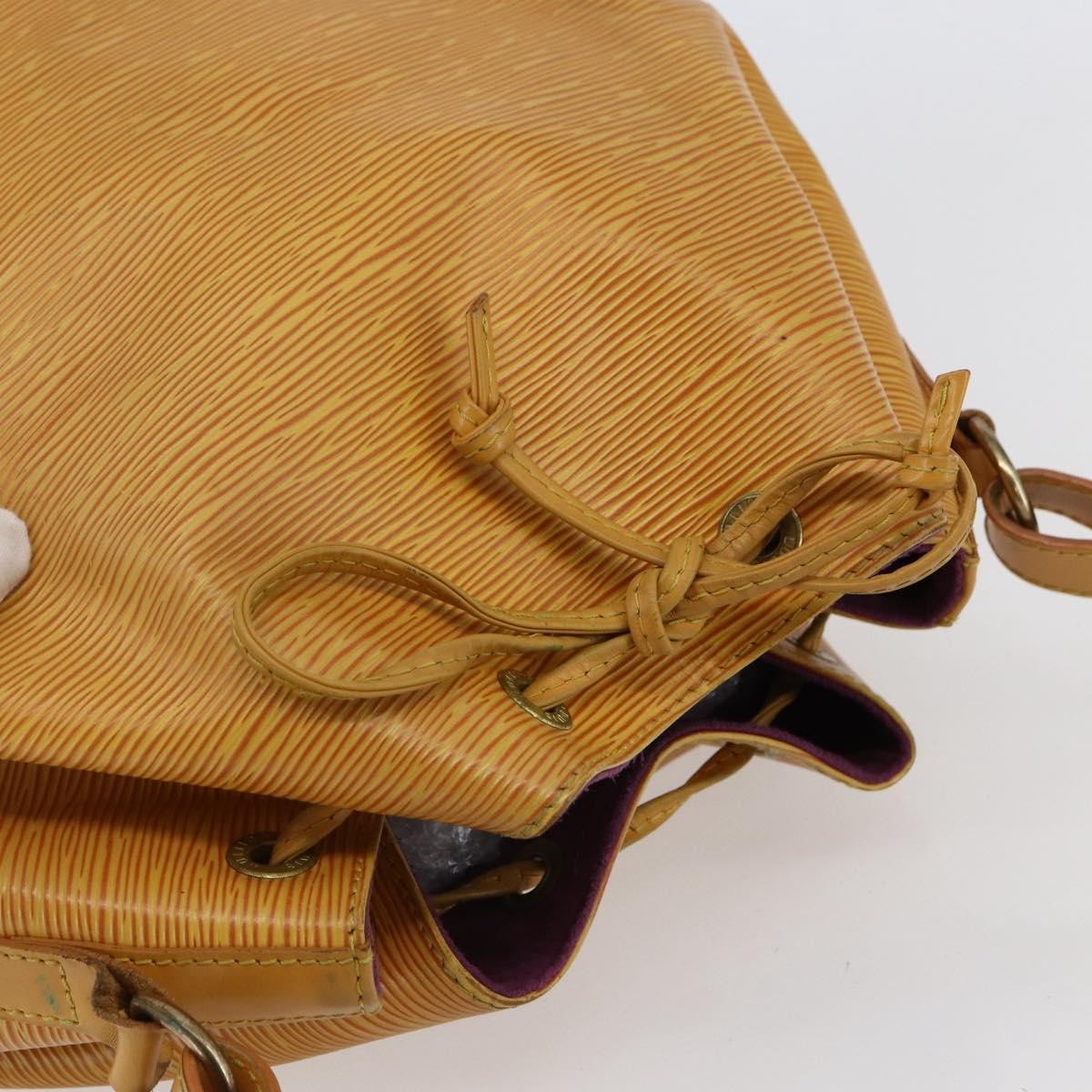 Louis Vuitton Petit Noe Handbag Epi Leather Yellow Leather Shoulder Bag