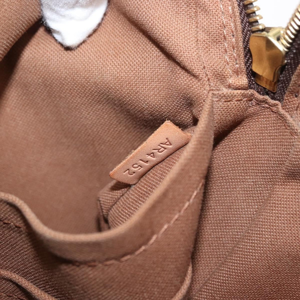 Louis Vuitton Trotteur Beaubourg Handbag Monogram Canvas Brown Canvas Shoulder Bag