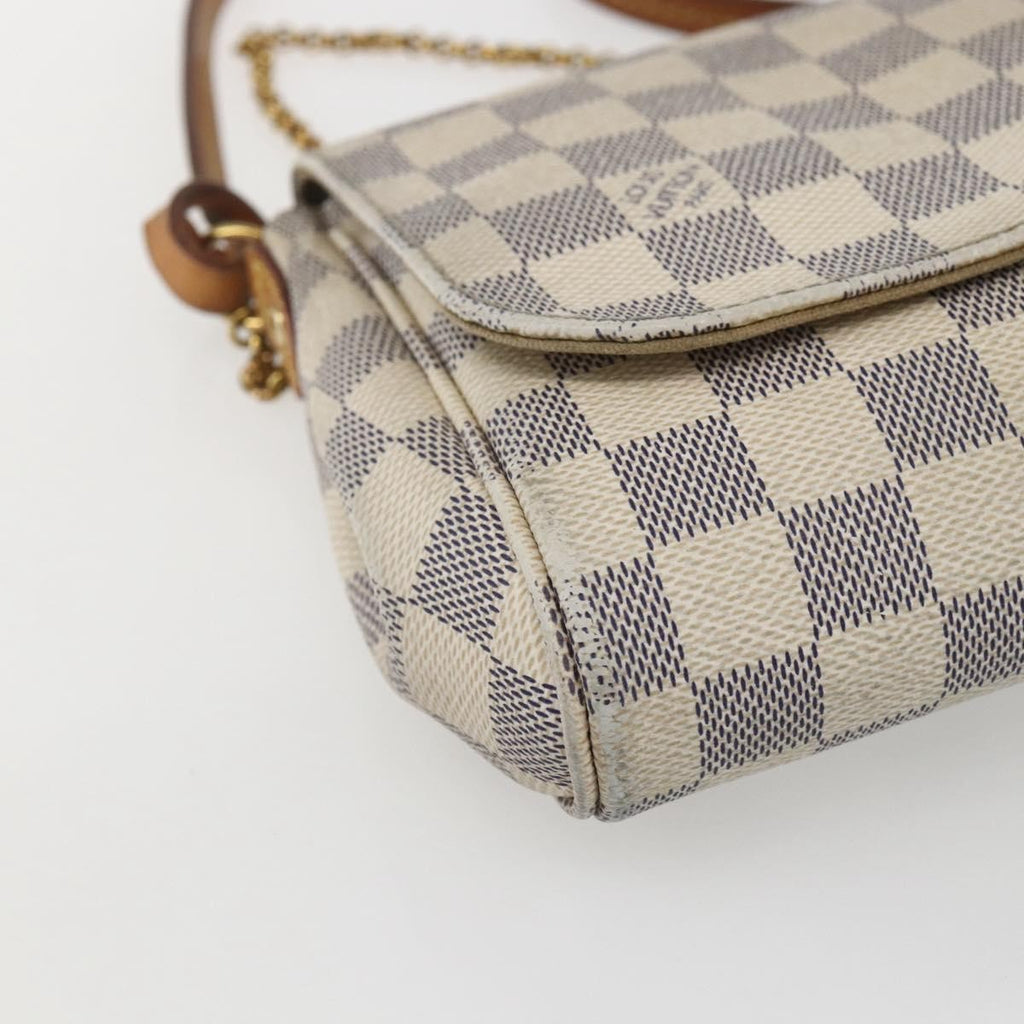 Louis Vuitton Favorite Handbag Damier White Canvas Clutche & Pouche Bag