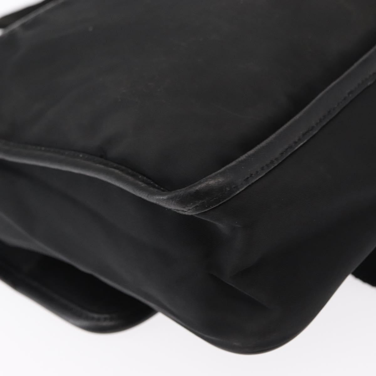 Prada Logo Flap Messenger Bag Tessuto Black Nylon Shoulder Bag Bag