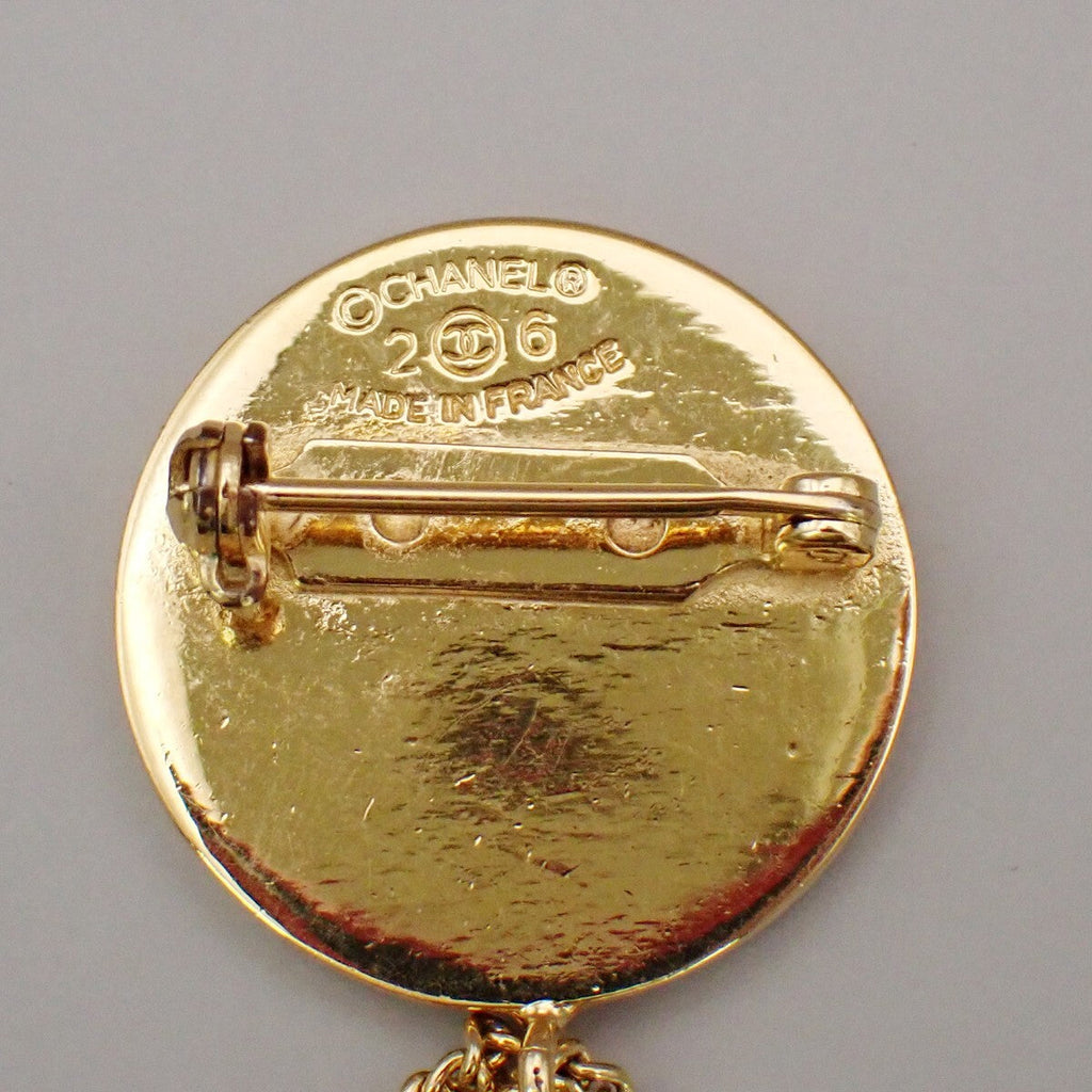 Chanel Vintage Medallion Flap Bag Brooch Metal Gold Gold_Plated Brooch Jewelry