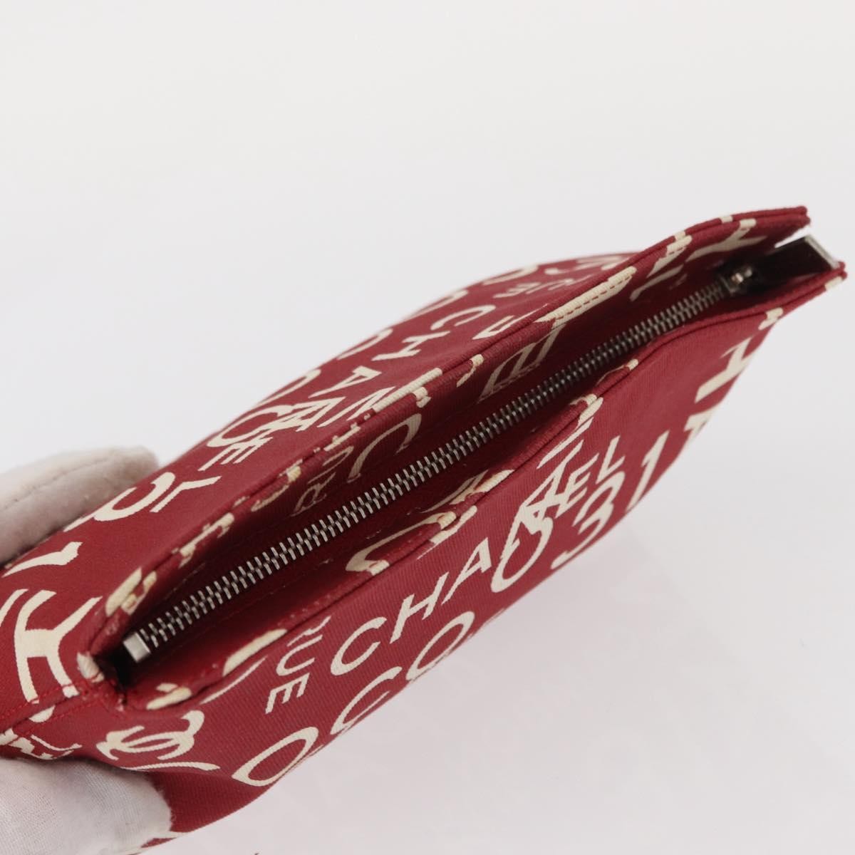 Chanel 31 Rue Cambon Clutch Canvas Red Canvas Clutche & Pouche Bag