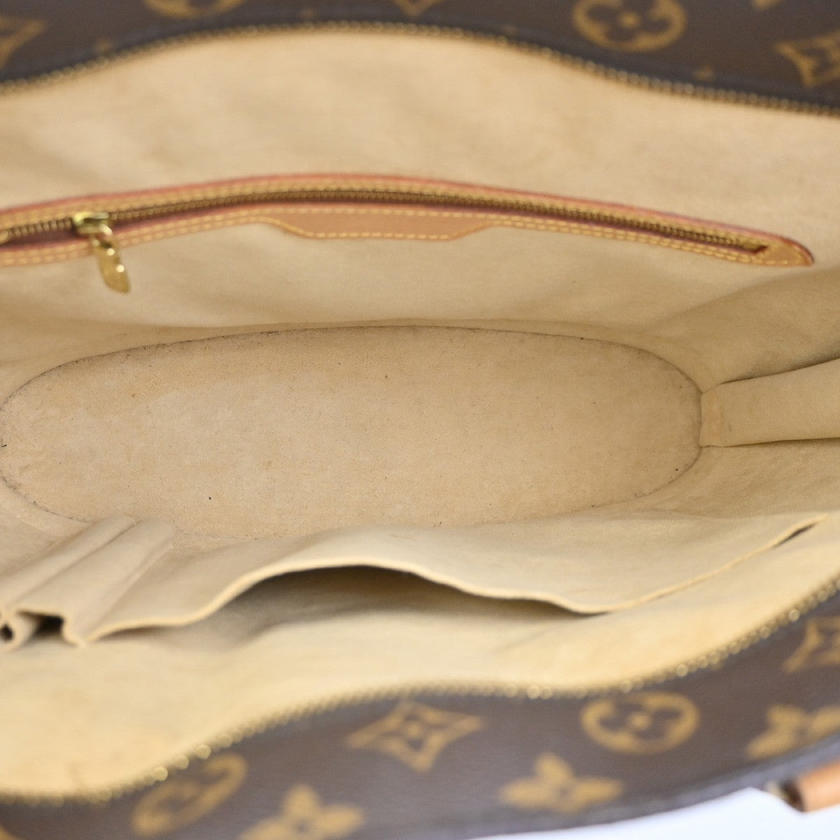 Louis Vuitton Babylone Handbag Monogram Canvas Brown Canvas Shoulder Bag