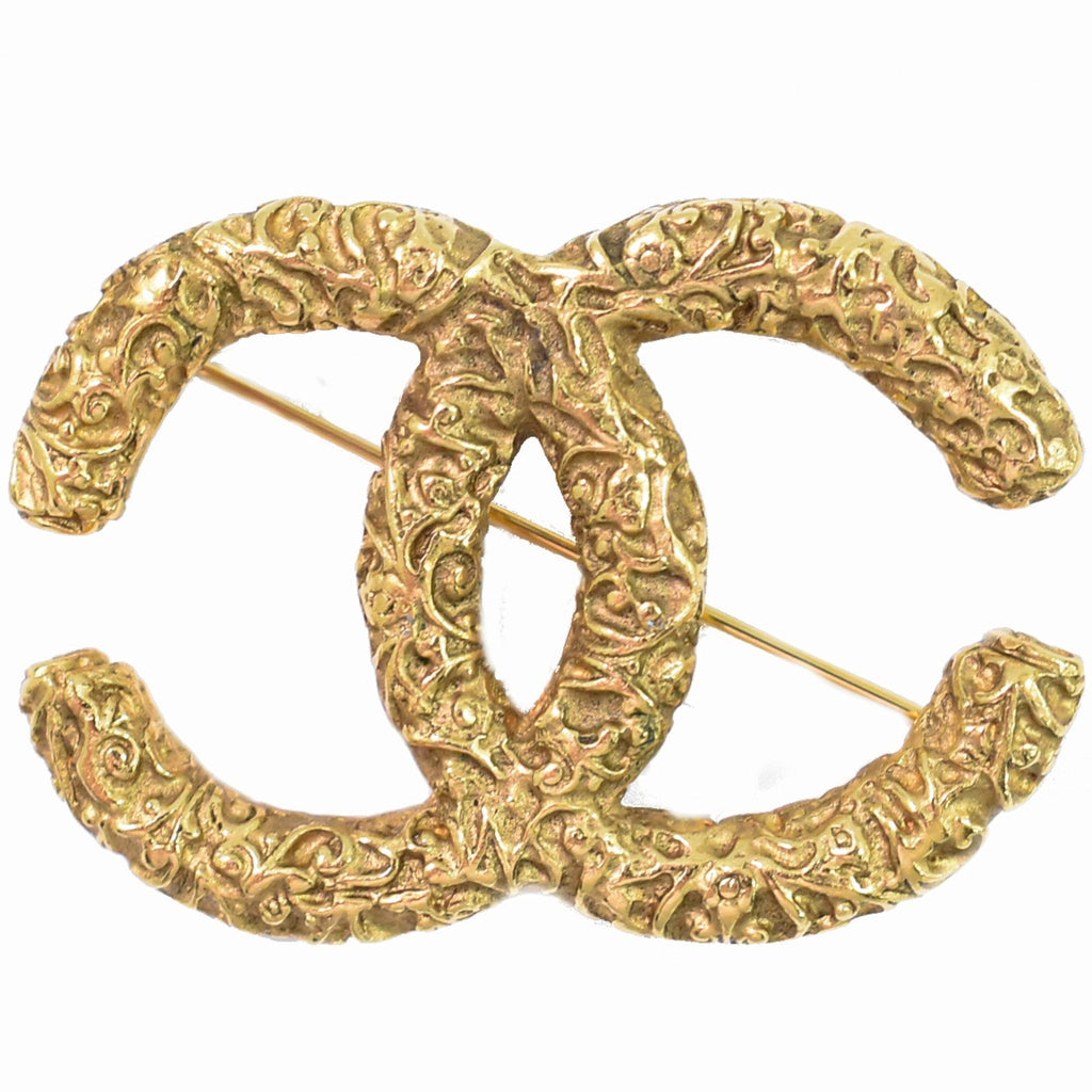 Chanel Cc Brooch Textured Metal Gold Gold_Plated Brooch Jewelry