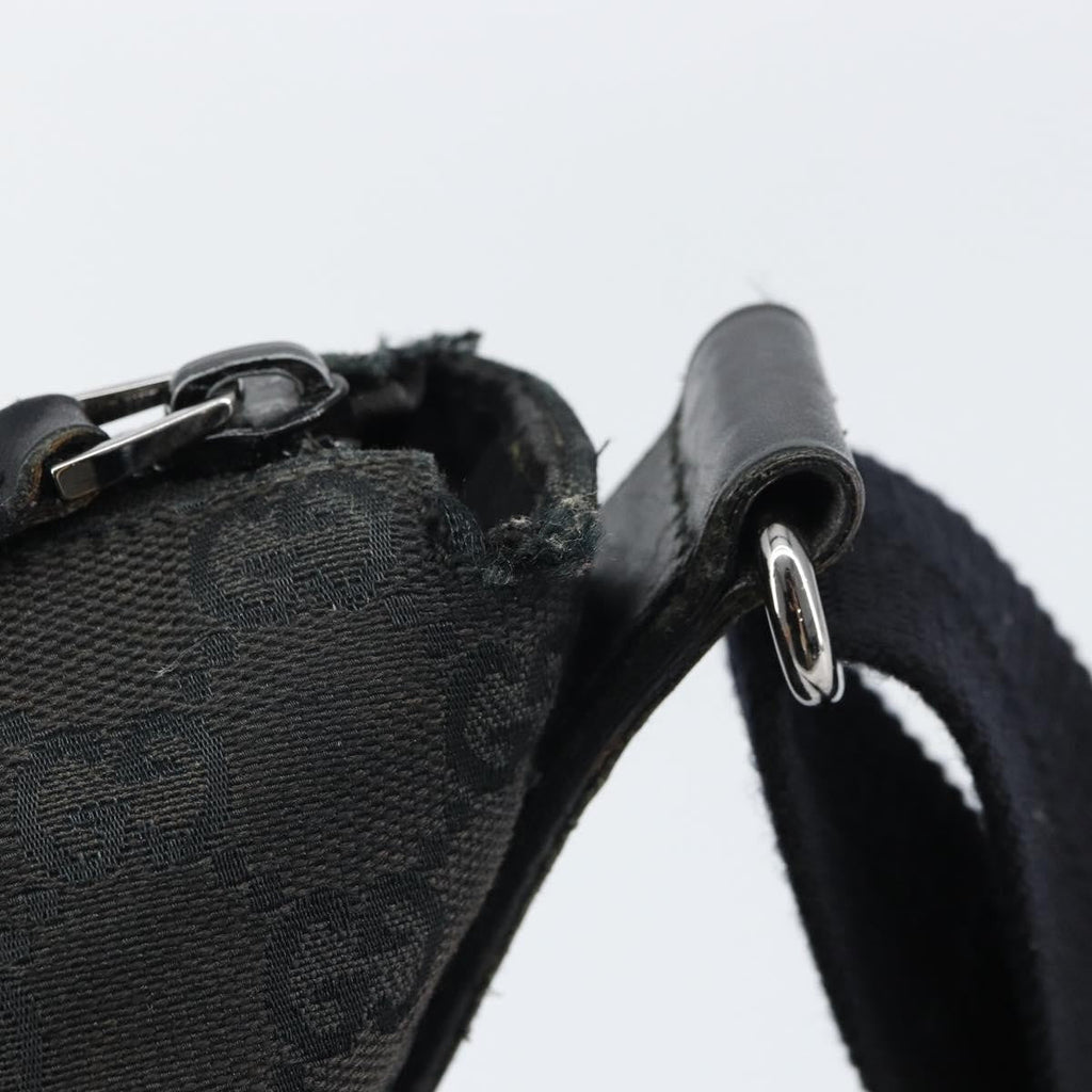 Gucci Zip Messenger Bag Gg Canvas With Perforated Leather Black Canvas Shoulder Bag Bag (Pre-Owned)