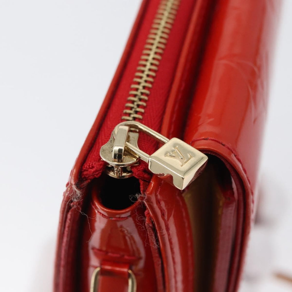 Louis Vuitton Mott Handbag Monogram Vernis Red Patent_Leather Clutche & Pouche Bag