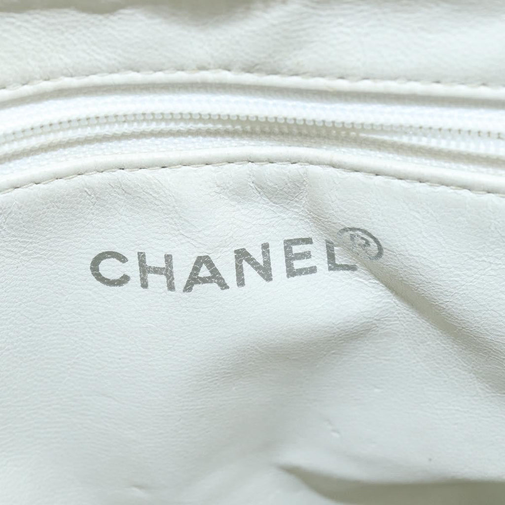 Chanel Vintage Cc Zip Around Bowler Bag Quilted Caviar White Leather Tote Bag Bag
