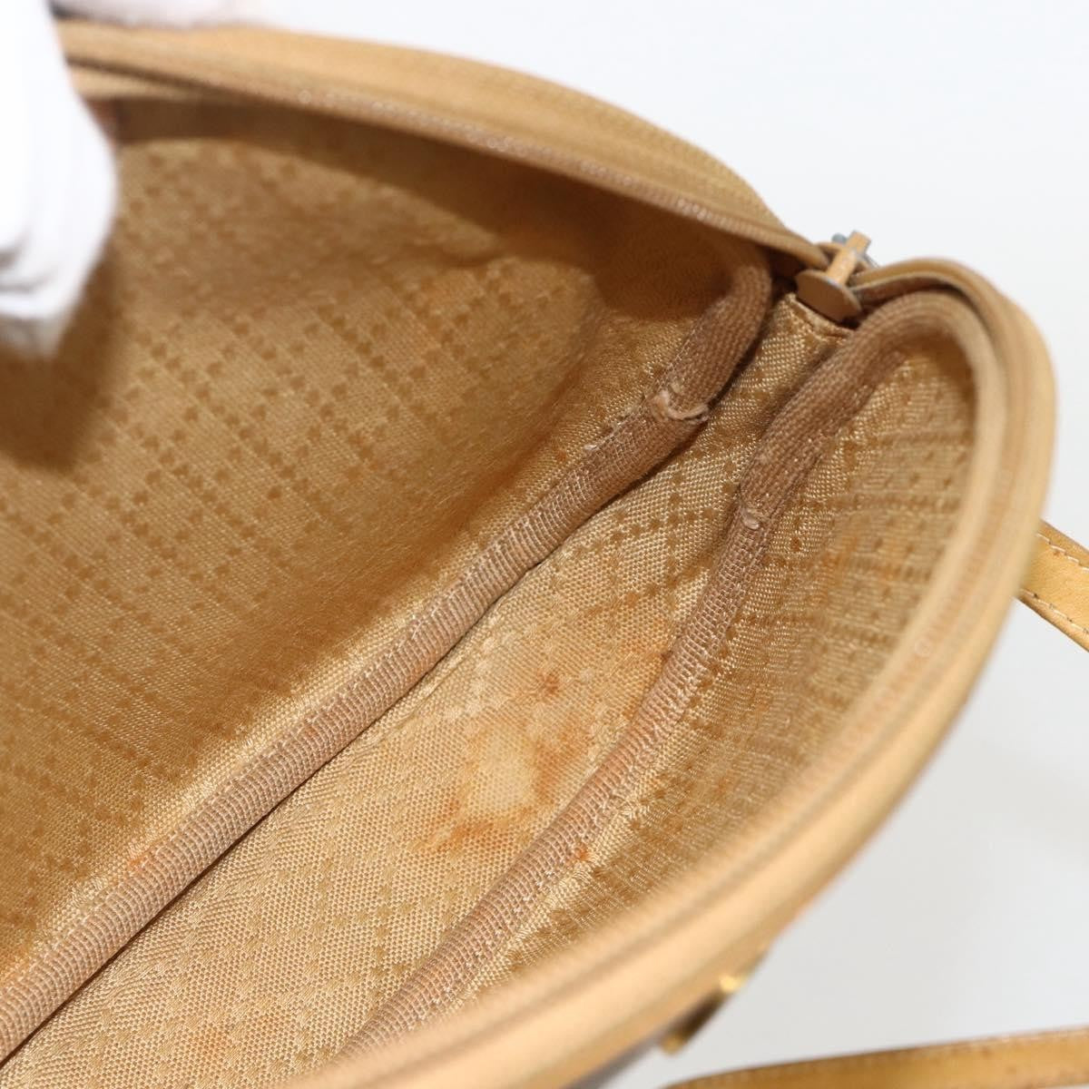 Gucci Micro Gg Supreme Shoulder Bag Gg Canvas Beige Pvc Shoulder Bag Bag (Pre-Owned)
