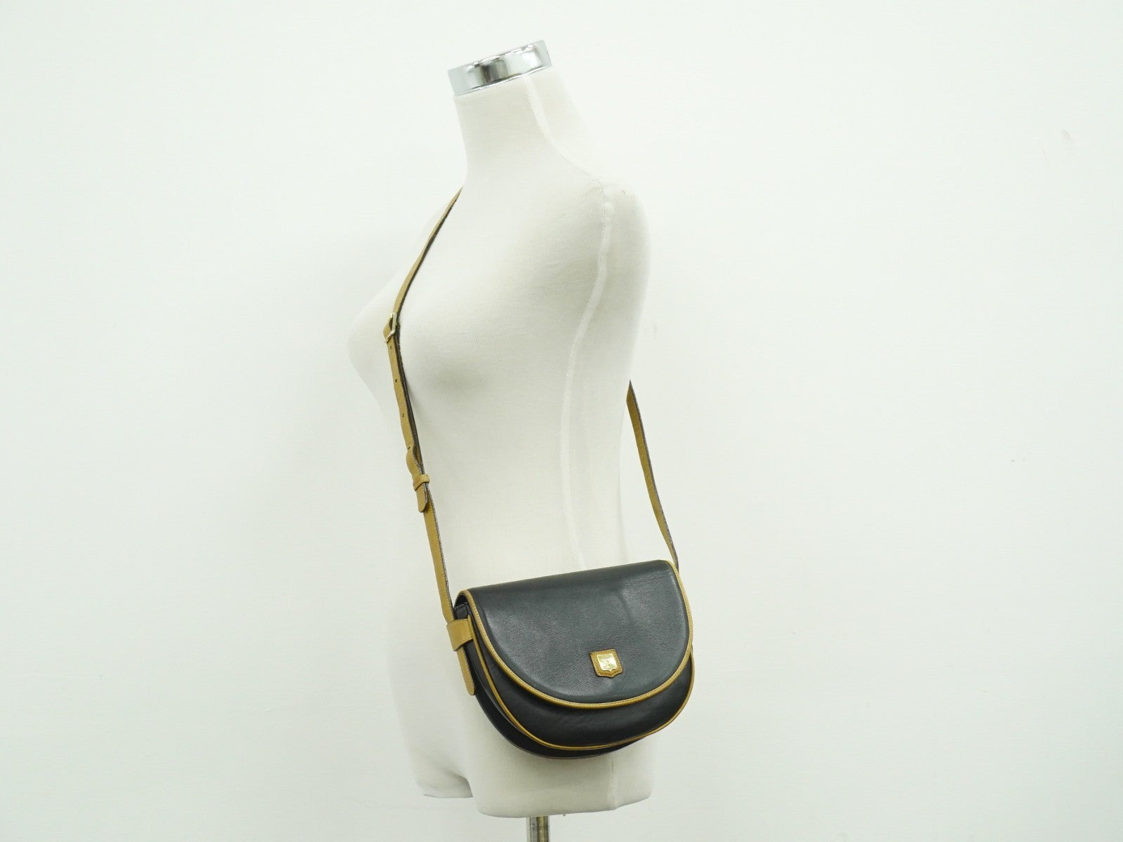 Celine Vintage Shoulder Bag Leather Black Leather Shoulder Bag Bag