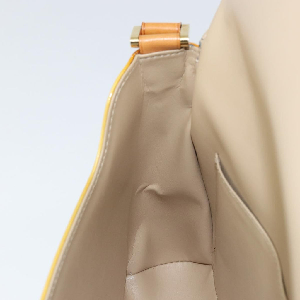Louis Vuitton Thompson Street Handbag Monogram Vernis Beige Patent_Leather Shoulder Bag