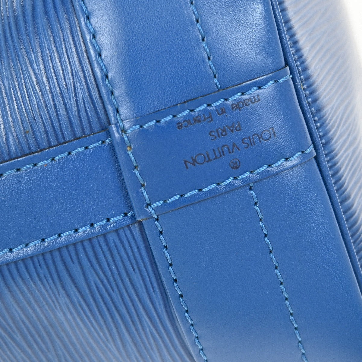 Louis Vuitton Noe Handbag Epi Leather Blue Leather Shoulder Bag