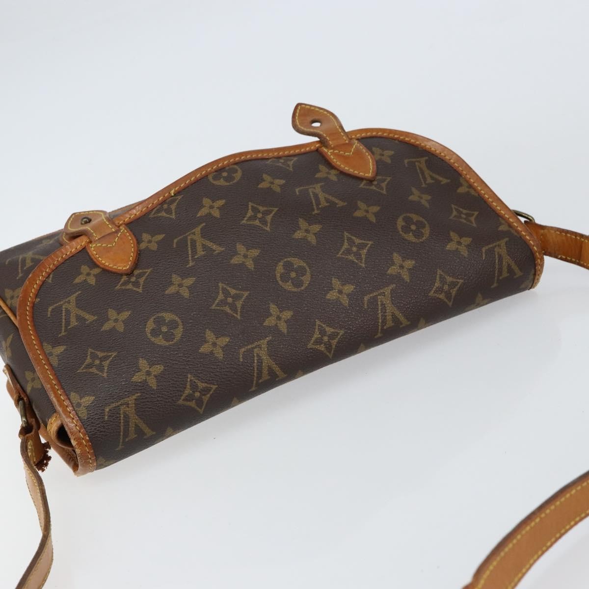 Louis Vuitton Sac Gibeciere Messenger Bag Monogram Canvas Brown Canvas Shoulder Bag