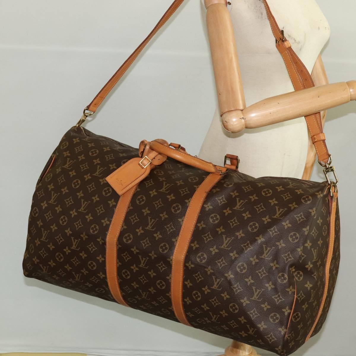 Louis Vuitton Keepall Bandouliere Bag Monogram Canvas Brown Canvas Travel Bag