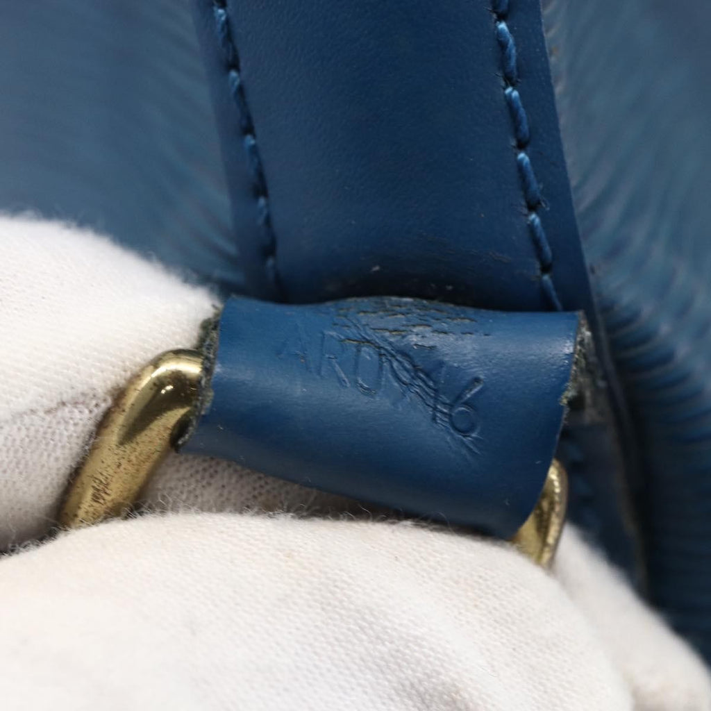 Louis Vuitton Petit Noe Handbag Epi Leather Blue Leather Shoulder Bag
