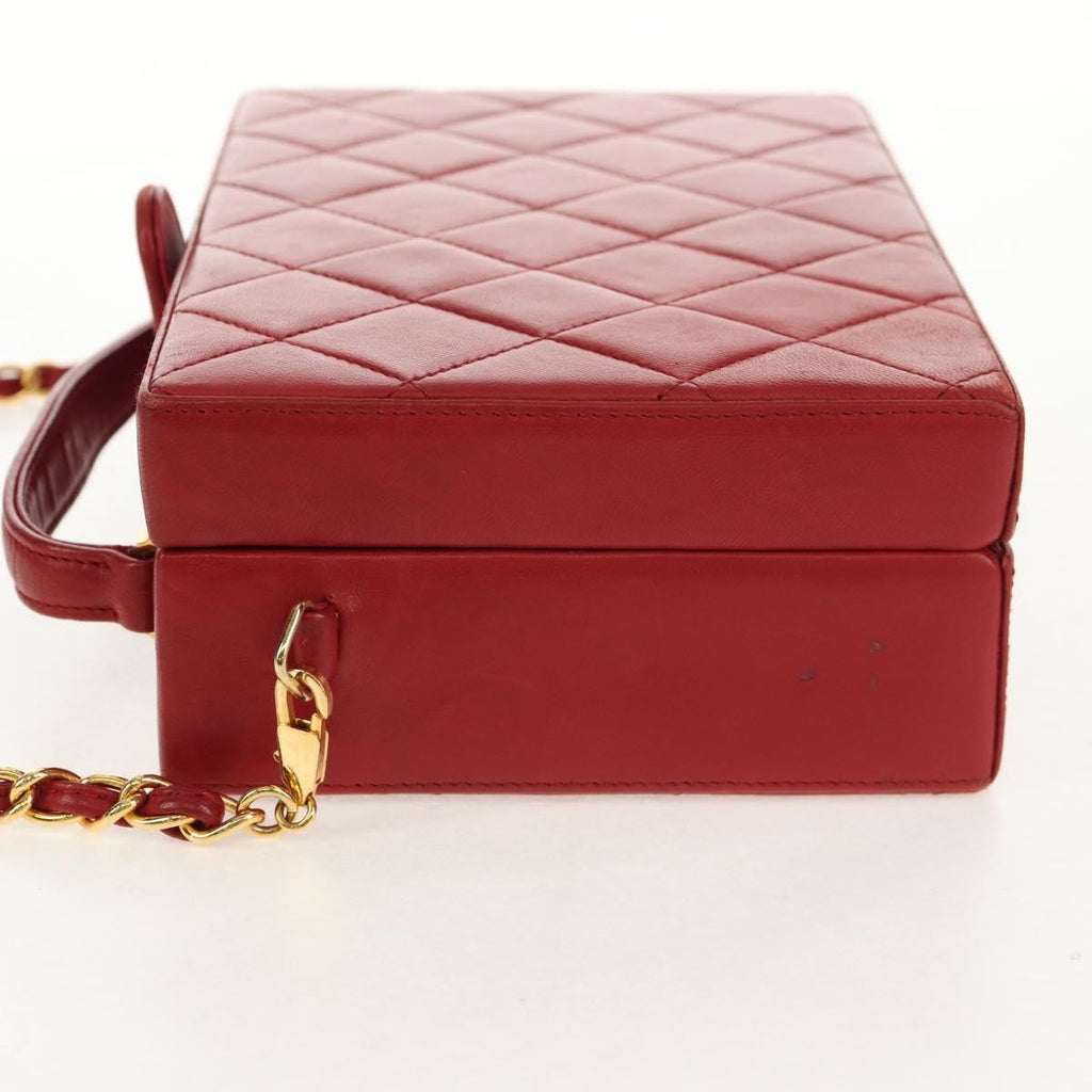 Chanel Matelasse Chain Shoulder Bag Leather Red Leather Shoulder Bag Bag