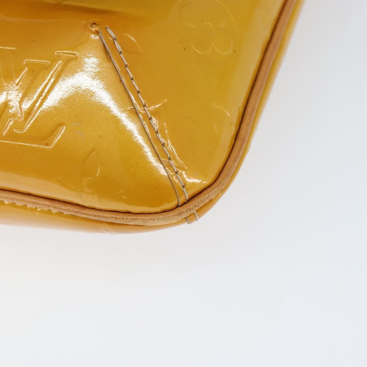 Louis Vuitton Thompson Street Handbag Monogram Vernis Beige Patent_Leather Shoulder Bag