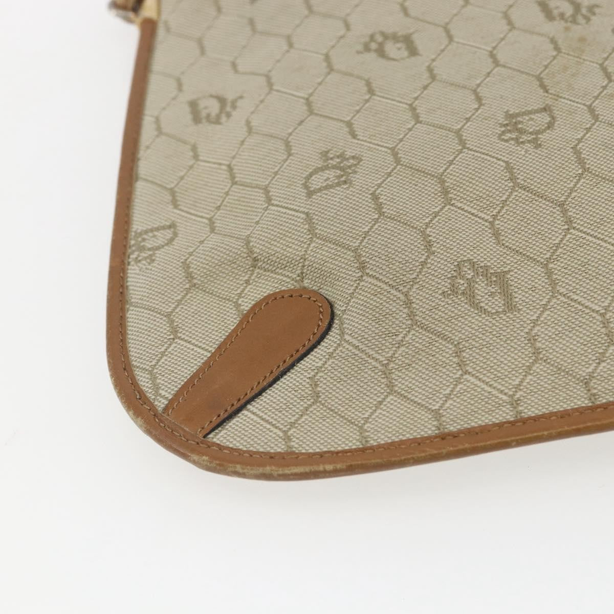 Christian Dior Vintage Honeycomb Shoulder Bag Canvas And Leather Beige Canvas Shoulder Bag Bag (Pre-Owned)