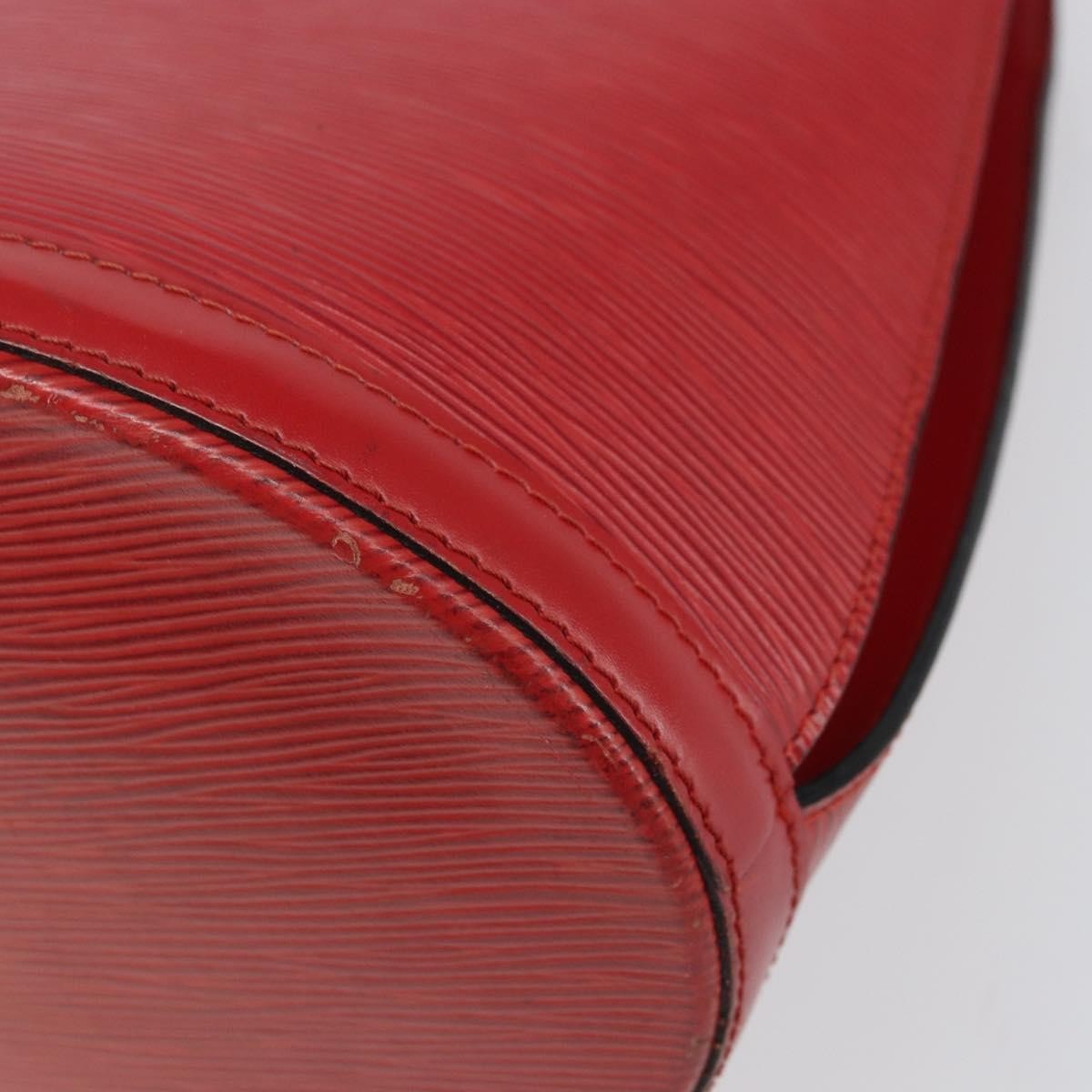 Louis Vuitton Cluny Shoulder Bag Epi Leather Red Leather Shoulder Bag