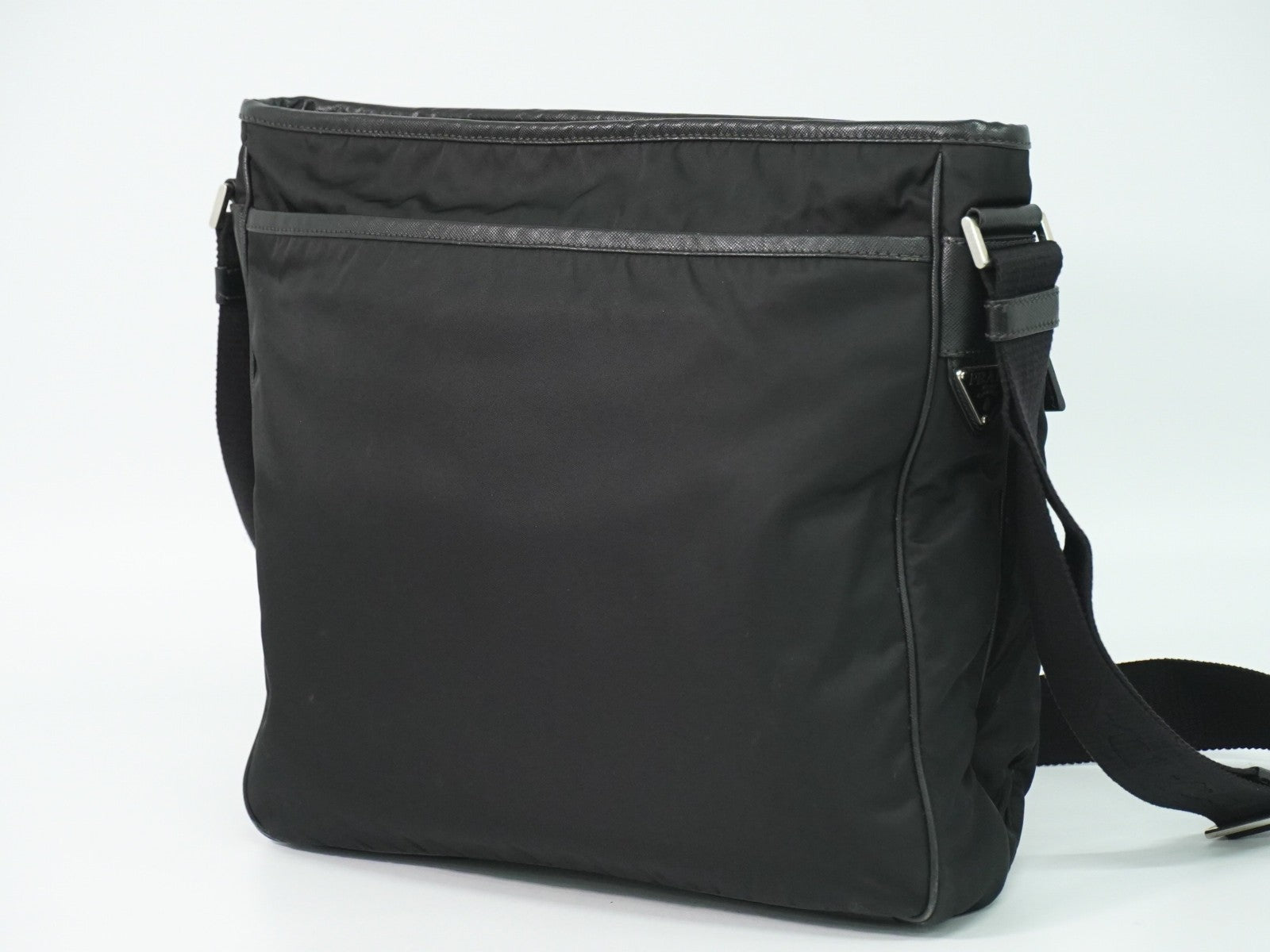 Prada Double Pocket Zip Messenger Tessuto Black Nylon Shoulder Bag Bag