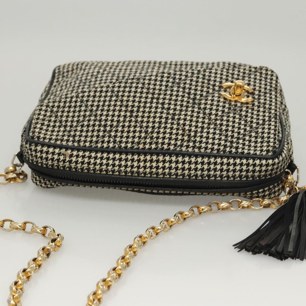 Chanel Vintage Front Pocket Camera Bag Canvas White Canvas Shoulder Bag Bag