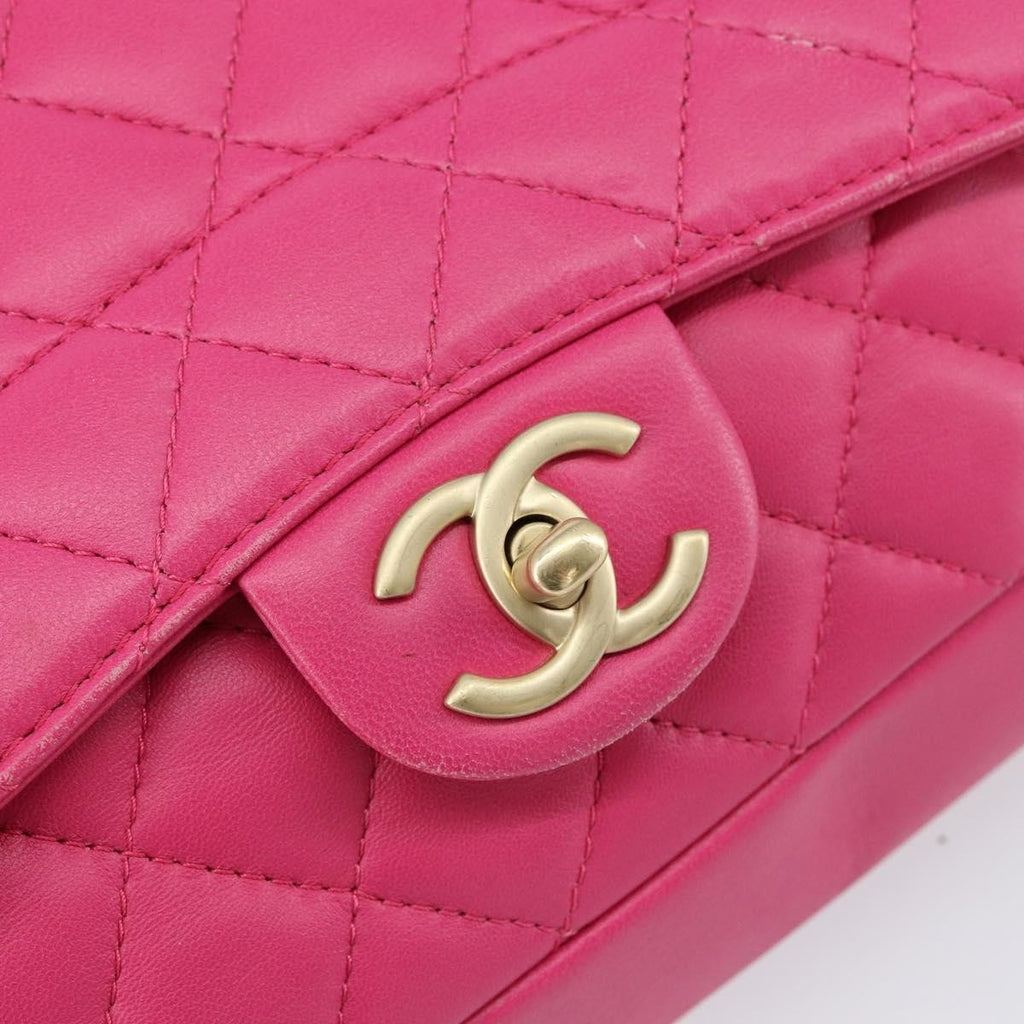 Chanel Mademoiselle Chic Flap Bag Quilted Lambskin Pink Leather Shoulder Bag Bag