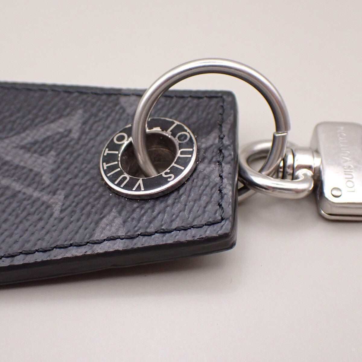 Louis Vuitton Enchappe Key Holder Monogram Eclipse Canvas Black Leather Charms And Keychains Accessory