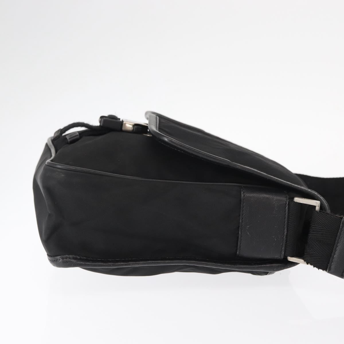 Prada Logo Flap Messenger Bag Tessuto Black Nylon Shoulder Bag Bag