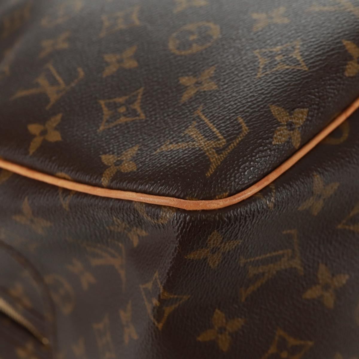 Louis Vuitton Evasion Travel Bag Monogram Canvas Brown Canvas Travel Bag