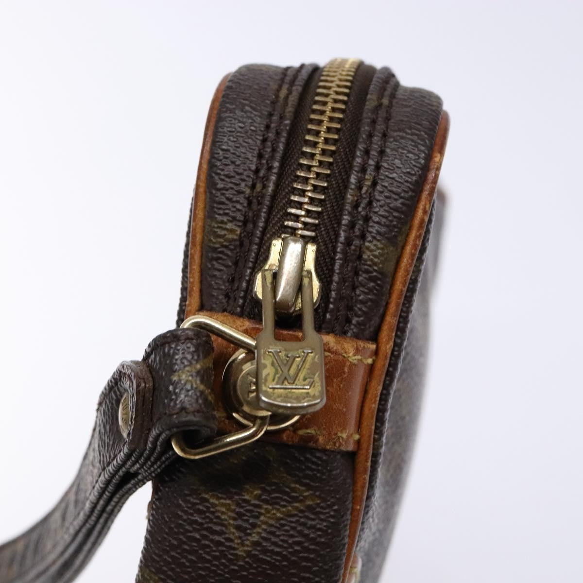 Louis Vuitton Marly Dragonne Clutch Monogram Canvas Brown Canvas Clutche & Pouche Bag