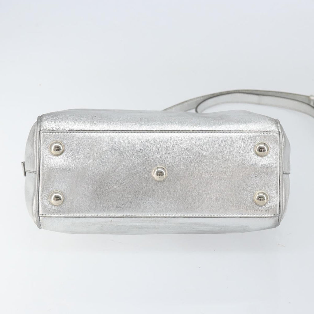 Saint Laurent Classic Duffle Bag Leather Silver Leather Handbag (Pre-Owned)