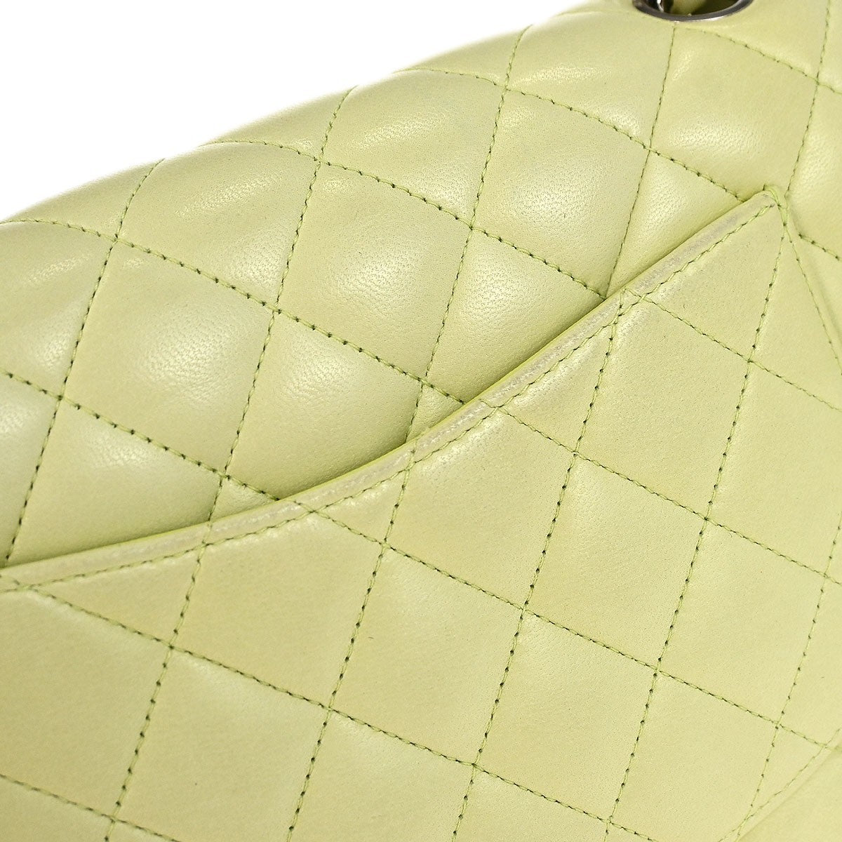 Chanel Timeless - Classic Double Flap Bag Quilted Lambskin Green Leather Shoulder Bag Bag