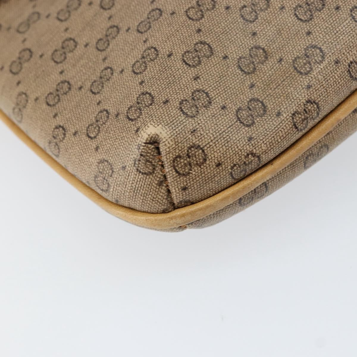 Gucci Micro Gg Supreme Shoulder Bag Gg Canvas Beige Pvc Shoulder Bag Bag (Pre-Owned)