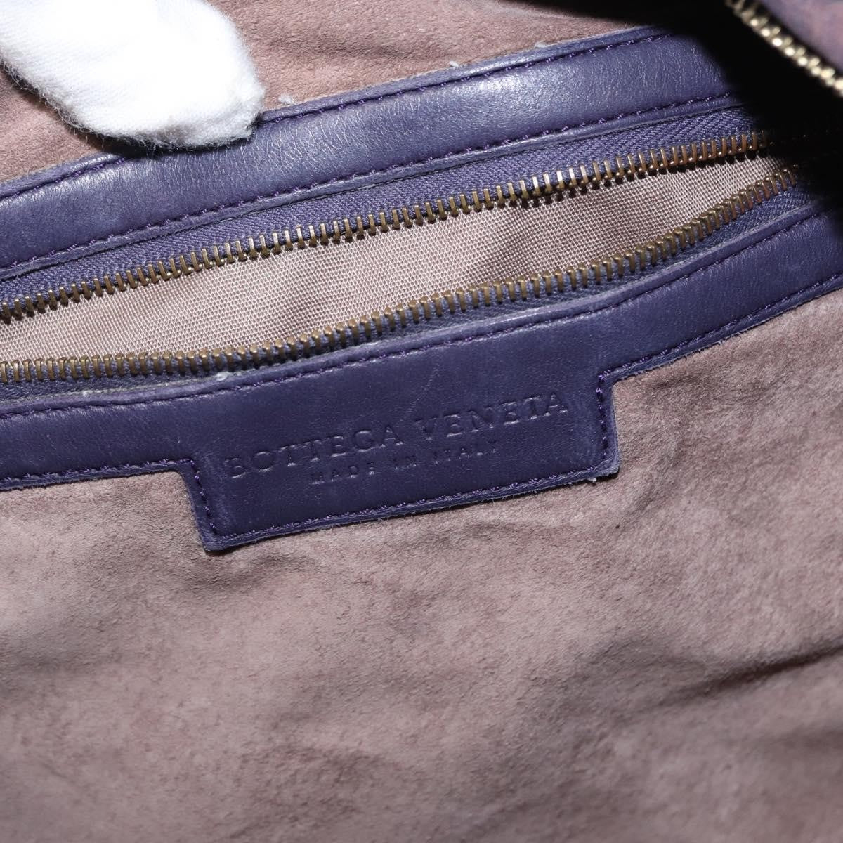 Bottega Veneta Veneta Hobo Pleated Intrecciato Nappa Purple Leather Shoulder Bag Bag