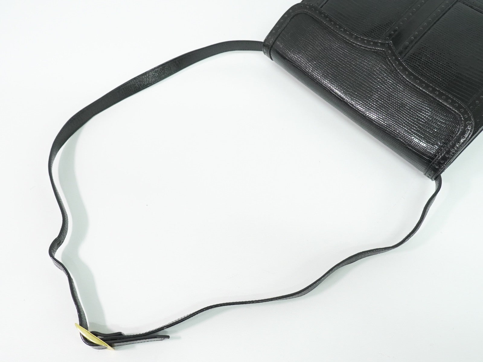 Saint Laurent Vintage Shoulder Bag Leather Black Leather Shoulder Bag Bag (Pre-Owned)