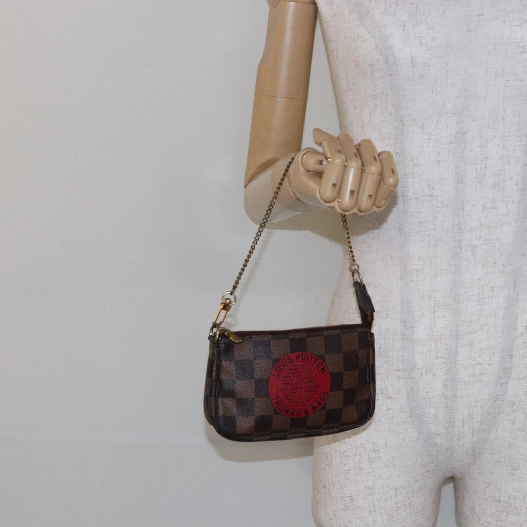 Louis Vuitton Pochette Accessoires Limited Edition Damier Brown Canvas Clutche & Pouche Bag