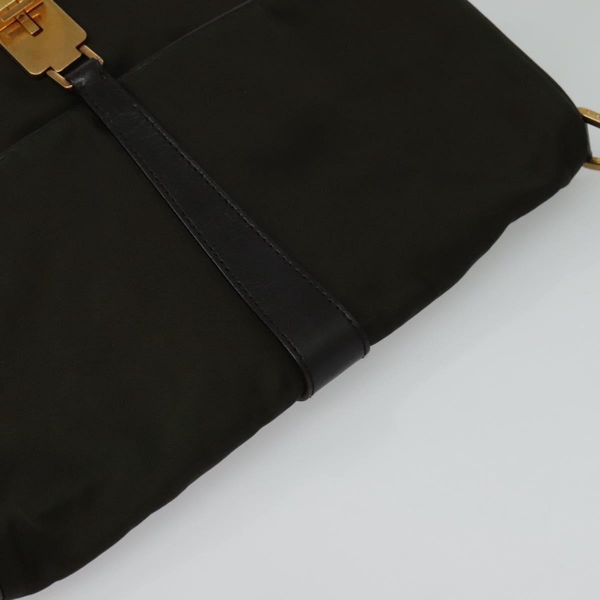 Prada Vintage Flap Messenger Bag Tessuto Khaki Nylon Shoulder Bag Bag