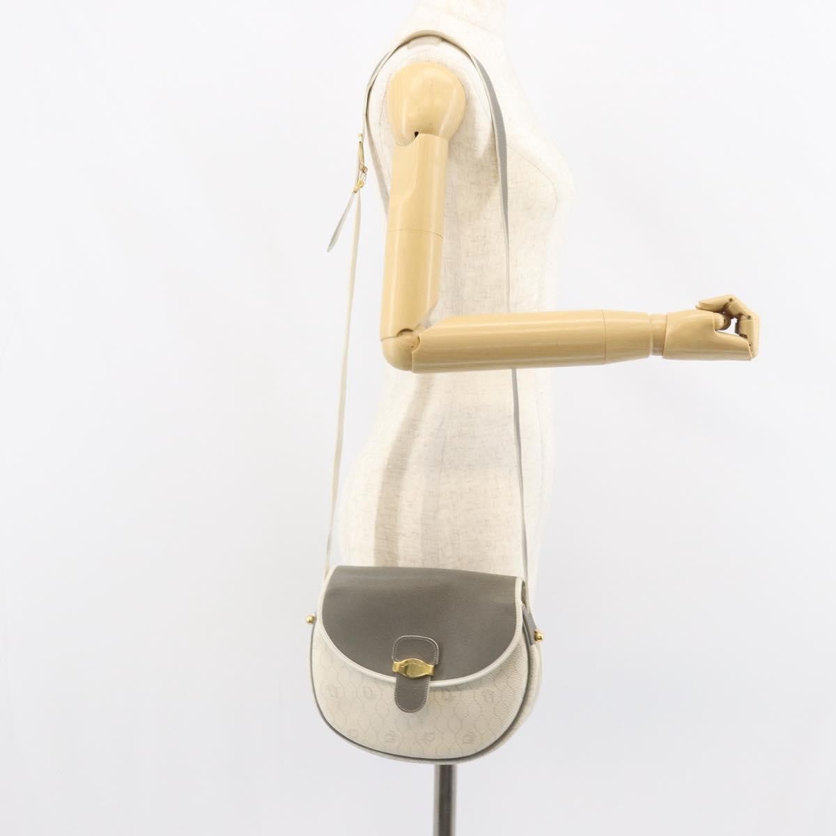Christian Dior Vintage Honeycomb Flap Crossbody Bag Canvas And Leather White Canvas Shoulder Bag Bag (Pre-Owned)