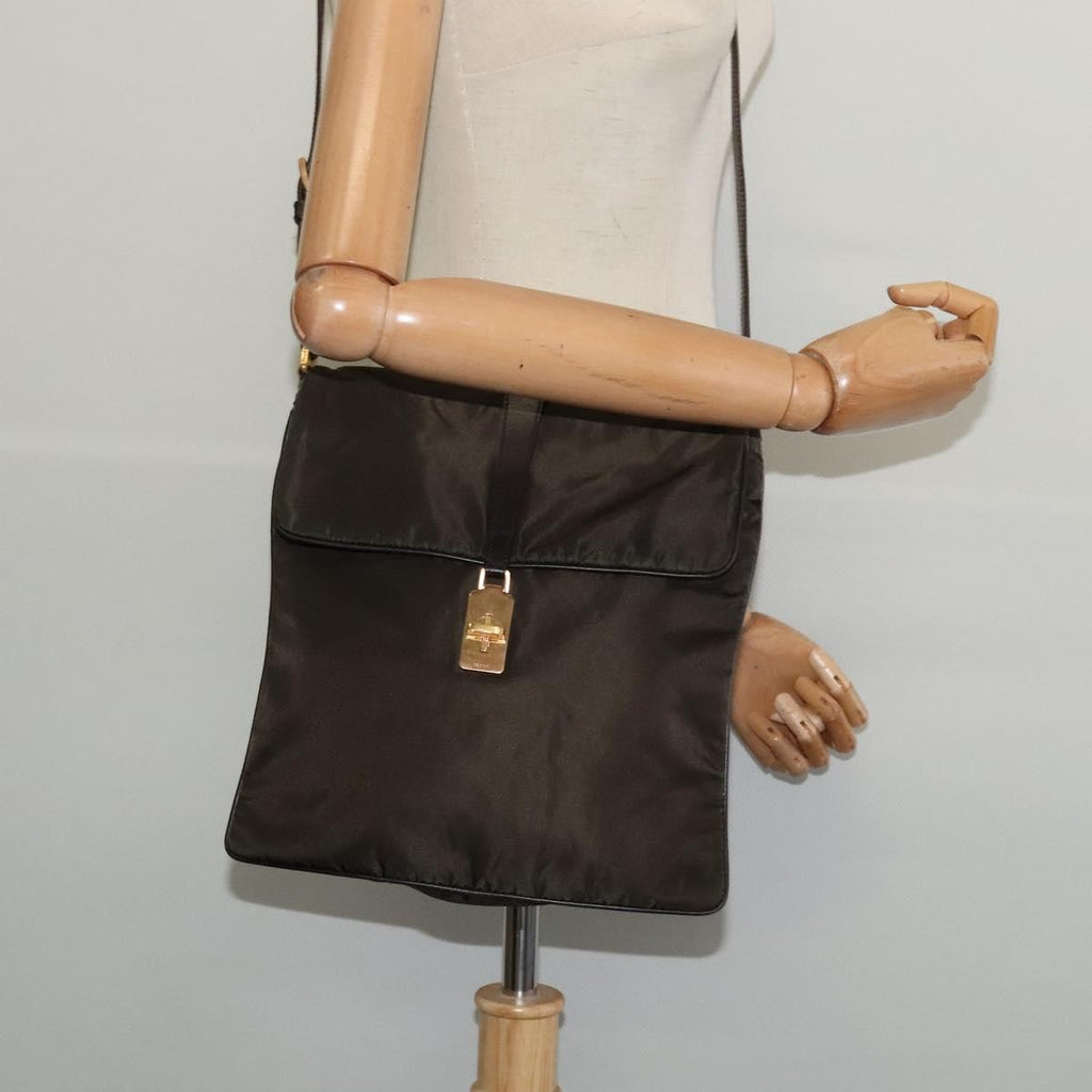 Prada Vintage Flap Messenger Bag Tessuto Khaki Nylon Shoulder Bag Bag