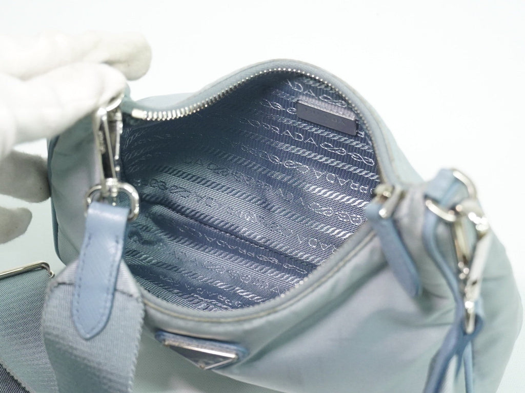 Prada Re-Edition 2005 Shoulder Bag Tessuto Blue Nylon Shoulder Bag Bag