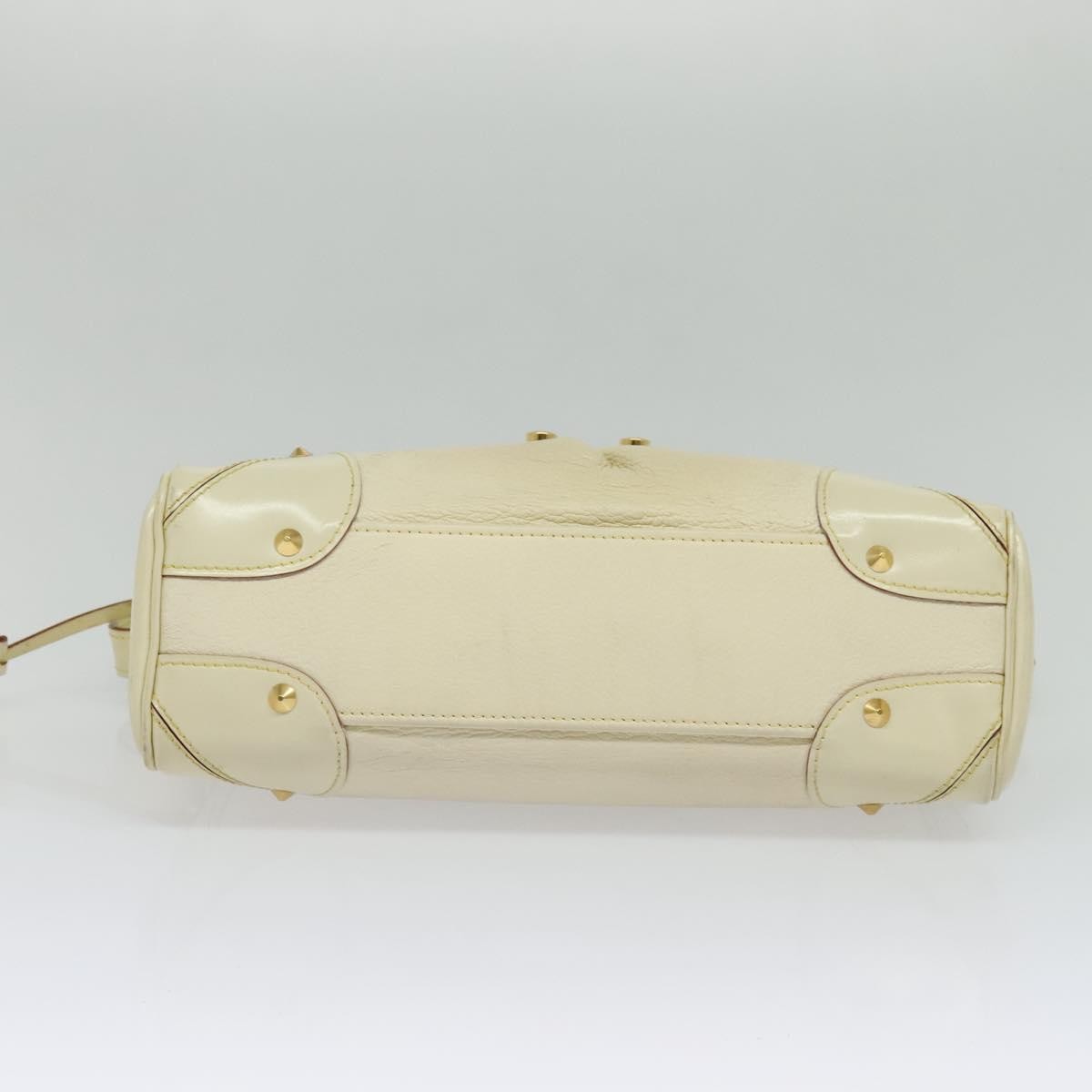 Louis Vuitton Suhali L'essentiel Handbag Leather White Leather Shoulder Bag