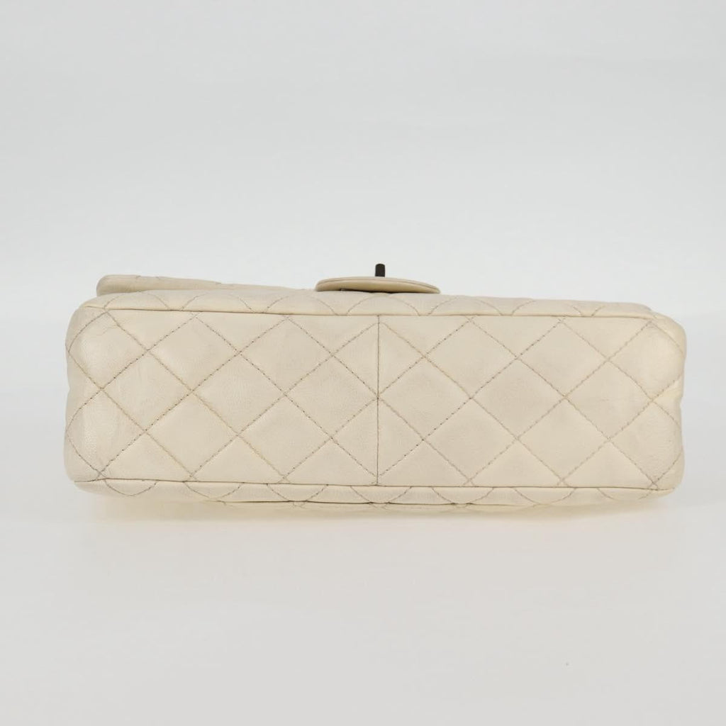 Chanel Reissue 2.55 Flap Bag Quilted Caviar White Leather Shoulder Bag Bag