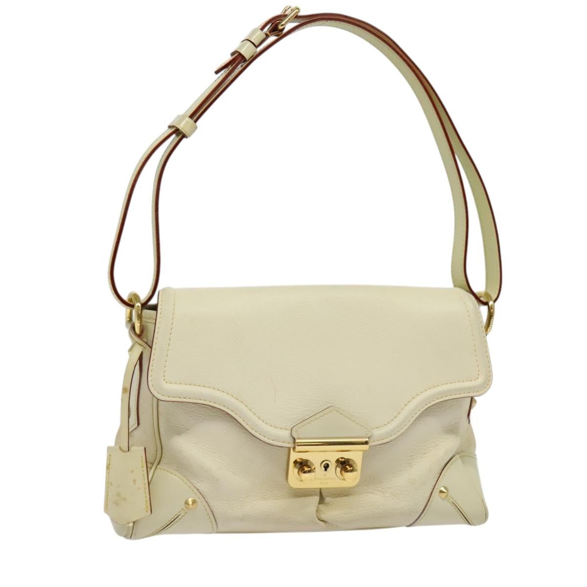 Louis Vuitton Suhali L'essentiel Handbag Leather White Leather Shoulder Bag