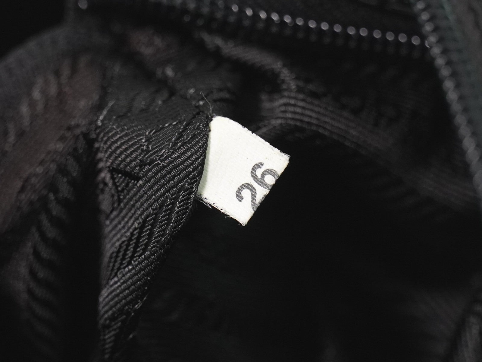 Prada Front Zip Messenger Bag Tessuto Black Nylon Shoulder Bag Bag