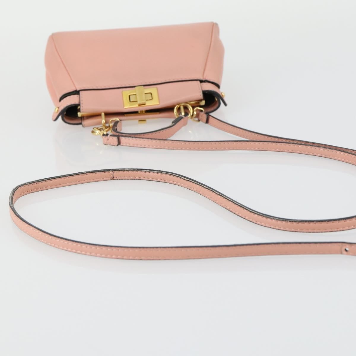 Fendi Peekaboo Bag Leather Pink Leather Handbag