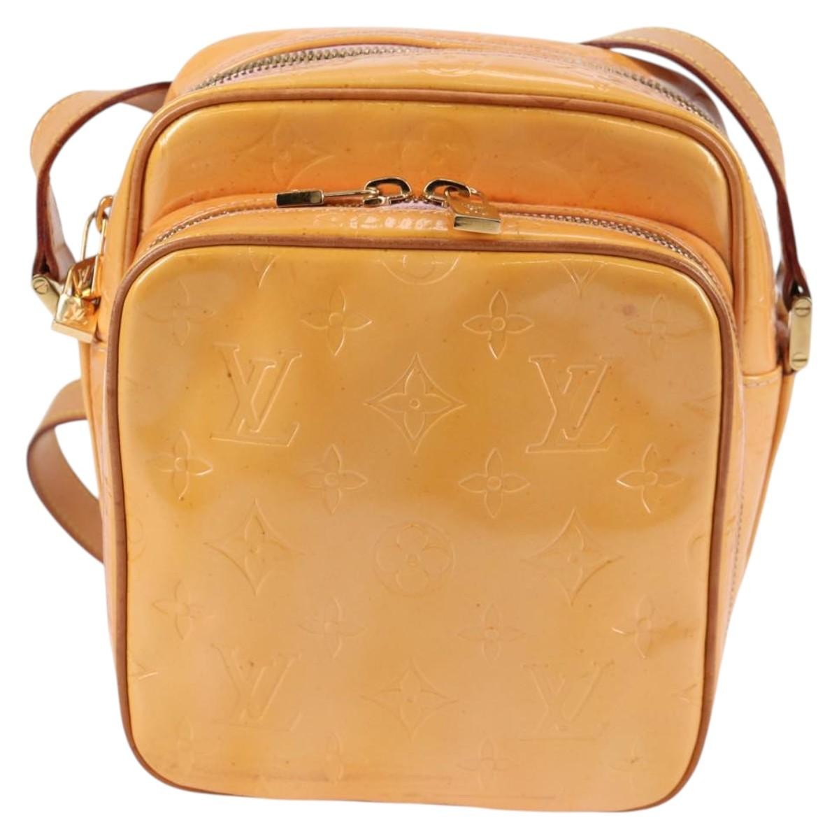 Louis Vuitton Wooster Handbag Monogram Vernis Beige Patent_Leather Bag