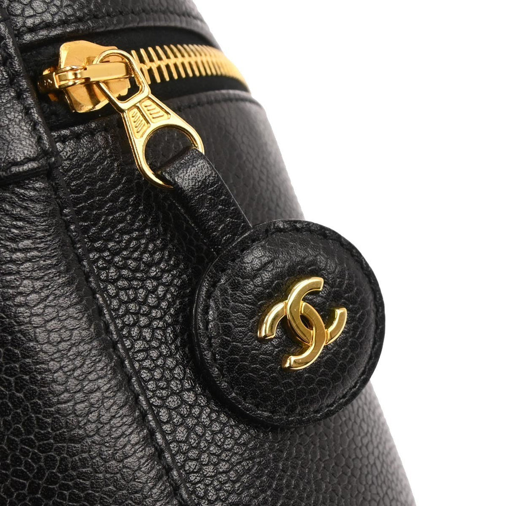 Chanel Vintage Timeless Cosmetic Case Caviar Black Leather Clutche & Pouche Bag