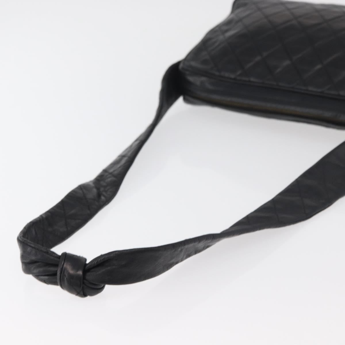 Chanel Vintage Diamond Cc Camera Shoulder Bag Quilted Caviar Black Leather Shoulder Bag Bag