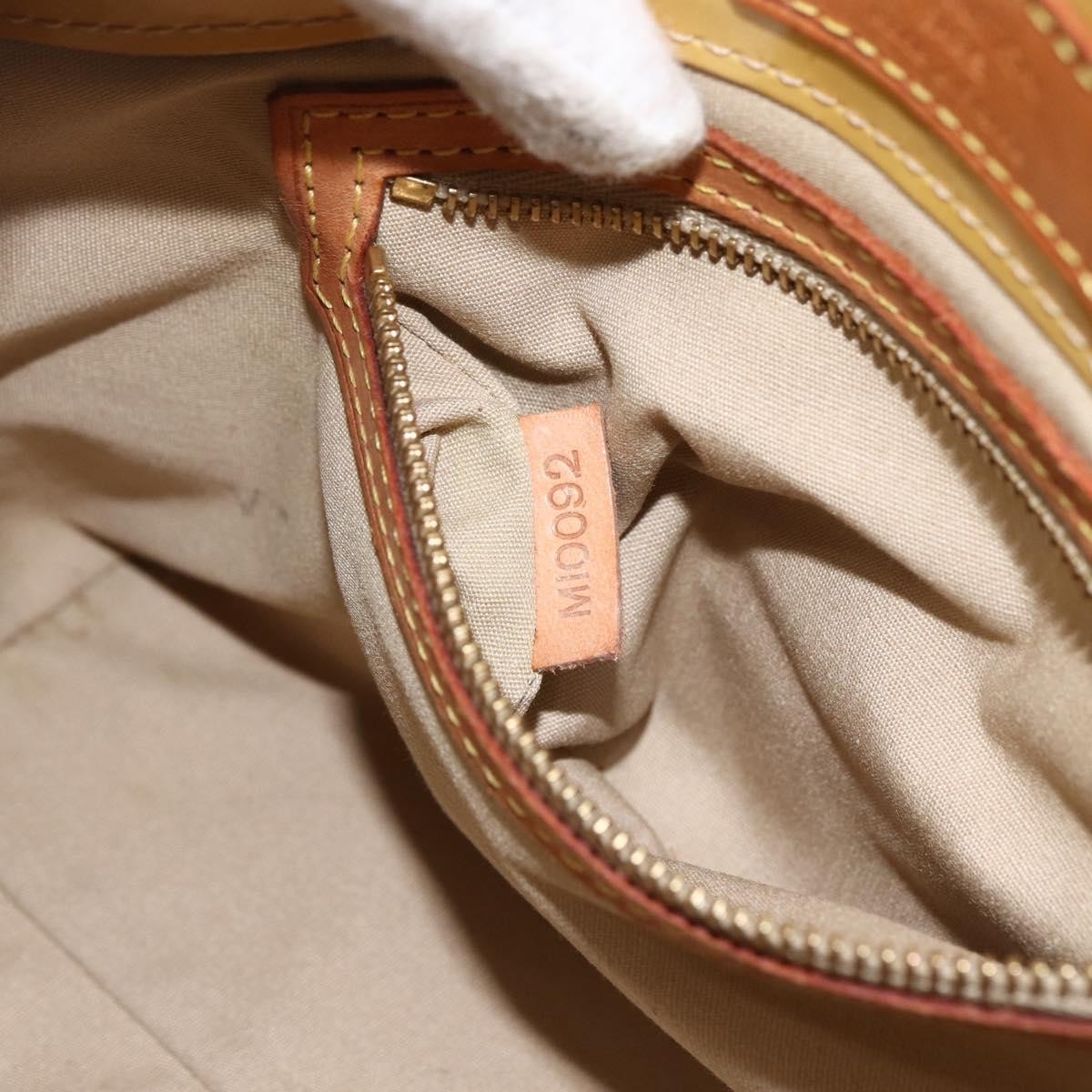 Louis Vuitton Reade Handbag Monogram Vernis Beige Patent_Leather Handbag