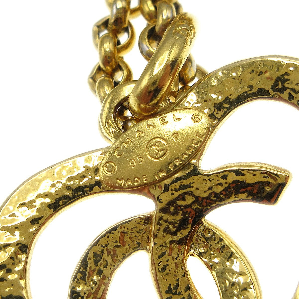 Chanel Cc Heart Pendant Metal Gold Gold_Plated Necklace Jewelry