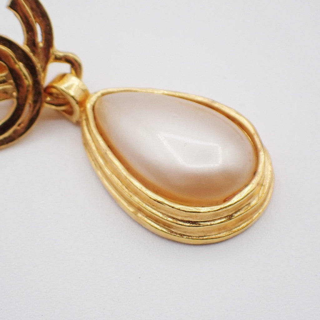 Chanel Cc Teardrop Earrings Metal With Faux Pearl Gold Gold_Plated Earrings Jewelry
